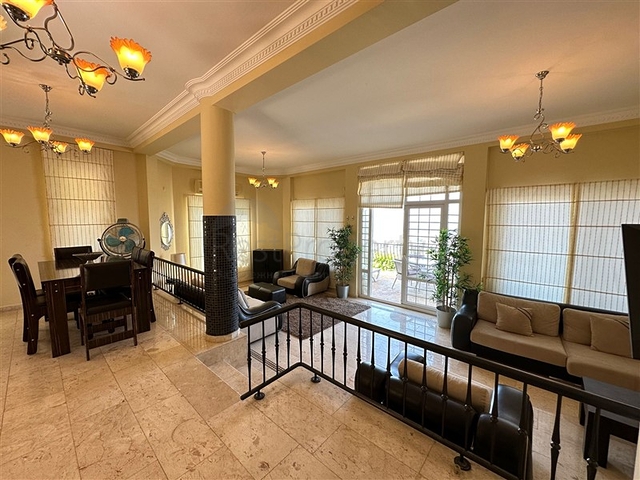 فيلا 4+1 في منطقة كارجيجاك النخبة 