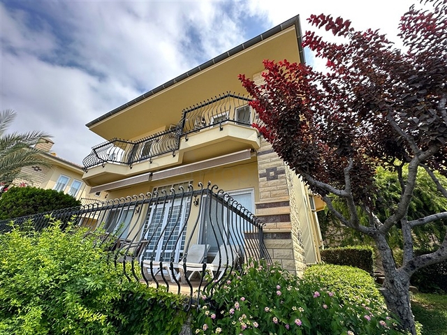 فيلا 4+1 في منطقة كارجيجاك النخبة 