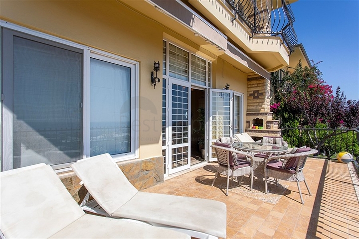 فيلا 4+1 في منطقة كارجيجاك النخبة 