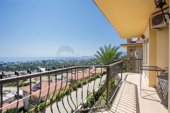 فيلا 4+1 في منطقة كارجيجاك النخبة 