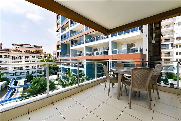 شقة فسيحة 1 + 1 في منطقة جيكجيلي شقة فسيحة 1 + 1 في منطقة جيكجيلي