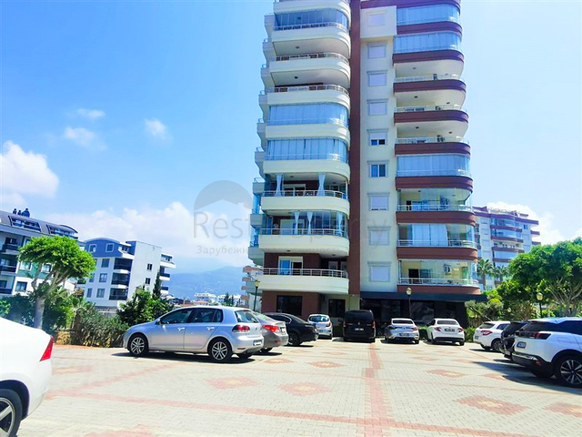 شقة فسيحة 3 + 1 في منطقة توسمور