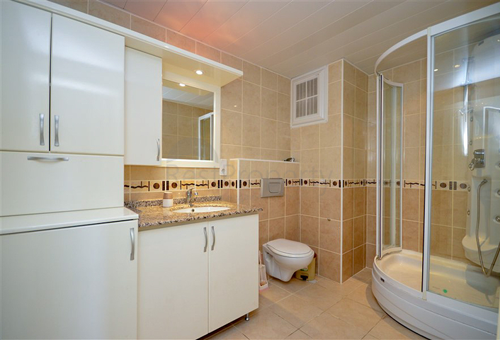 شقة فسيحة 3 + 1 في منطقة توسمور