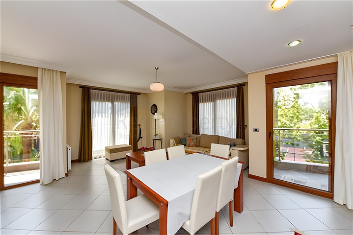 شقة مفروشة 2 + 1 في مجمع على الساحل الأول في وسط ألانيا شقة مفروشة 2 + 1 في مجمع على الساحل الأول في وسط ألانيا