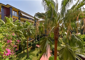 شقة مفروشة 2 + 1 في مجمع على الساحل الأول في وسط ألانيا شقة مفروشة 2 + 1 في مجمع على الساحل الأول في وسط ألانيا