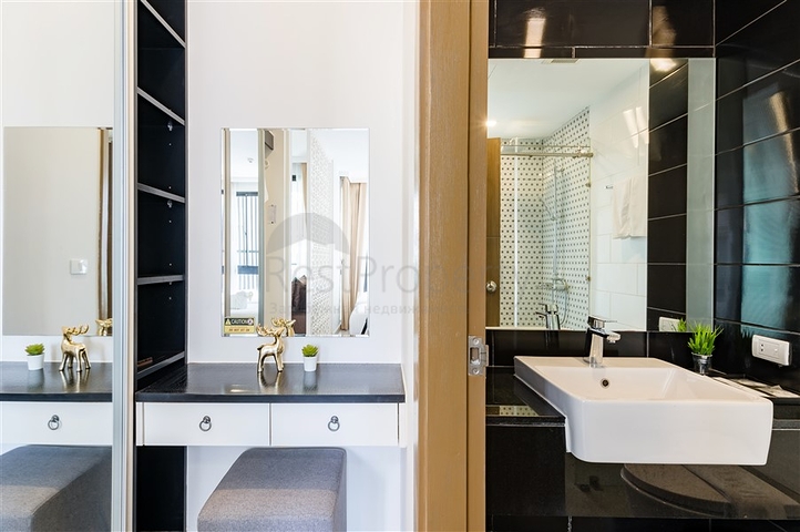 مجمع سكني على بعد 200 متر من شاطئ نايانغ