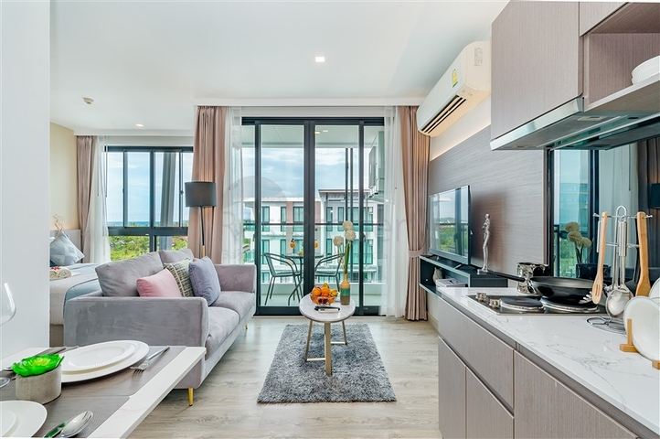 مجمع سكني على بعد 200 متر من شاطئ نايانغ