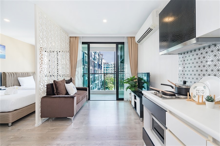 مجمع سكني على بعد 200 متر من شاطئ نايانغ