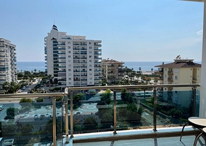 شقة 1+1 جاهزة للعيش مع إطلالات خلابة على البحر شقة 1+1 جاهزة للعيش مع إطلالات خلابة على البحر