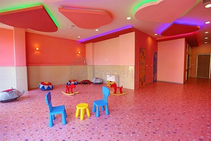 شقة فسيحة 2 + 1 بالقرب من مركز تسوق ألانيوم شقة فسيحة 2 + 1 بالقرب من مركز تسوق ألانيوم