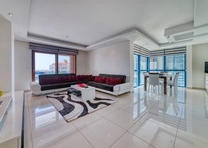 شقة فسيحة 2 + 1 بالقرب من مركز تسوق ألانيوم شقة فسيحة 2 + 1 بالقرب من مركز تسوق ألانيوم