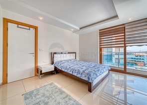 شقة فسيحة 2 + 1 بالقرب من مركز تسوق ألانيوم شقة فسيحة 2 + 1 بالقرب من مركز تسوق ألانيوم