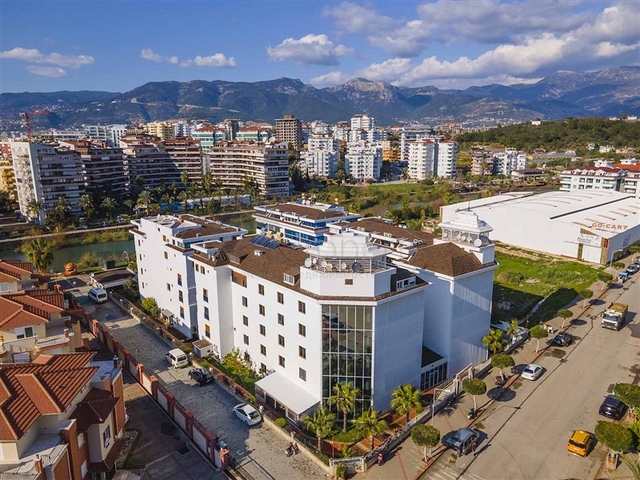 شقة مفروشة 1 + 1 في كستل