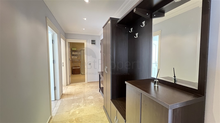 شقة مطلة على البحر في منطقة توسمور شقة مطلة على البحر في منطقة توسمور