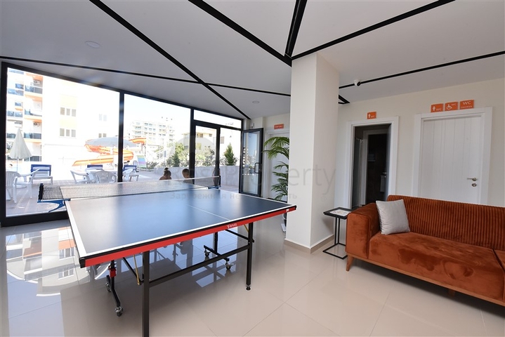 شقة جاهزة 1 + 1 في حي أفسالار