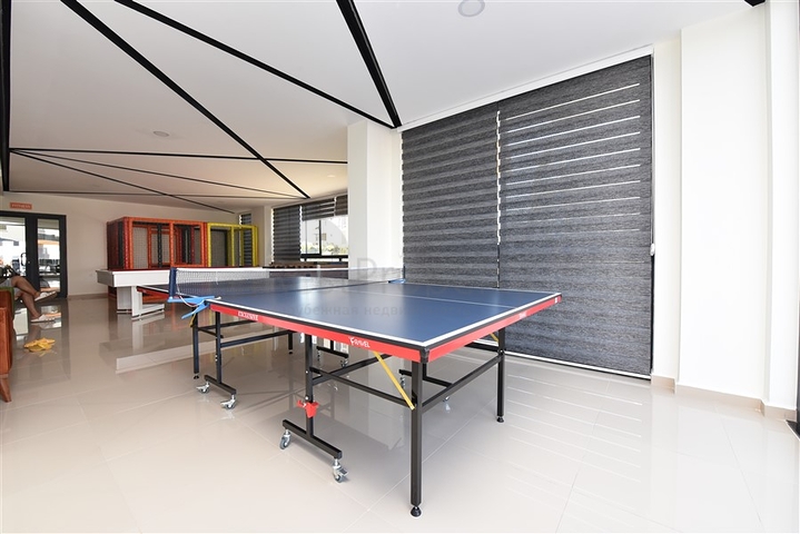 شقة جاهزة 1 + 1 في حي أفسالار