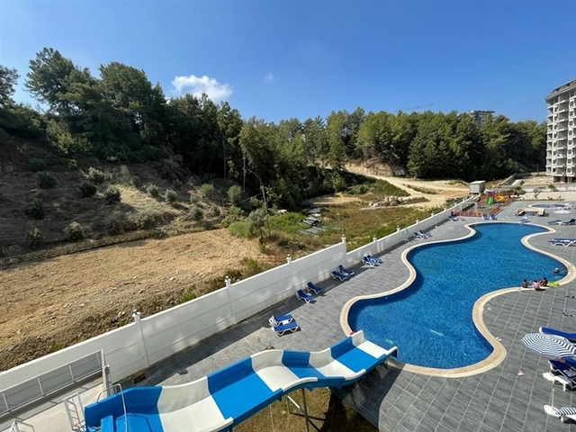 شقة جديدة 1+1 محاطة بغابة صنوبر في مجمع ببنية تحتية غنية