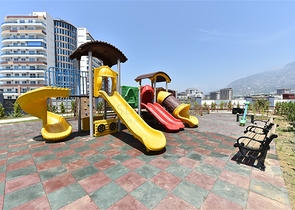 1 + 1 شقة في مجمع جيد مع البنية التحتية للفندق  1 + 1 شقة في مجمع جيد مع البنية التحتية للفندق