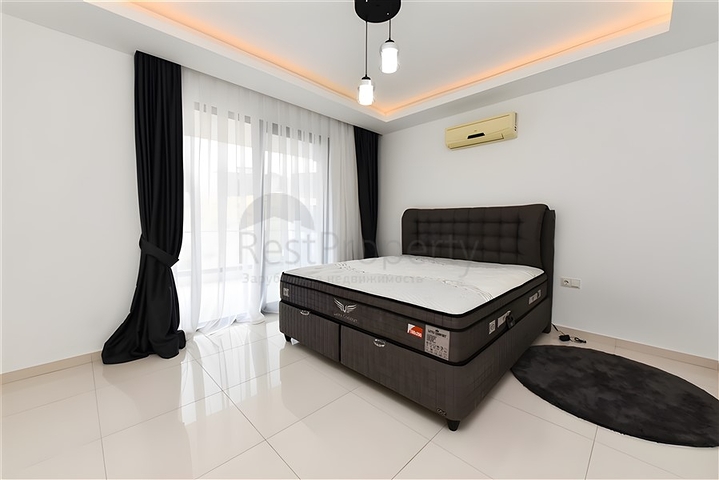 دوبلكس واسع 3 + 1 في منطقة كيستل الشهيرة