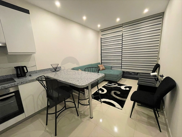 شقة 1 + 1 في منطقة كارجيجاك 200 متر من البحر شقة 1 + 1 في منطقة كارجيجاك 200 متر من البحر