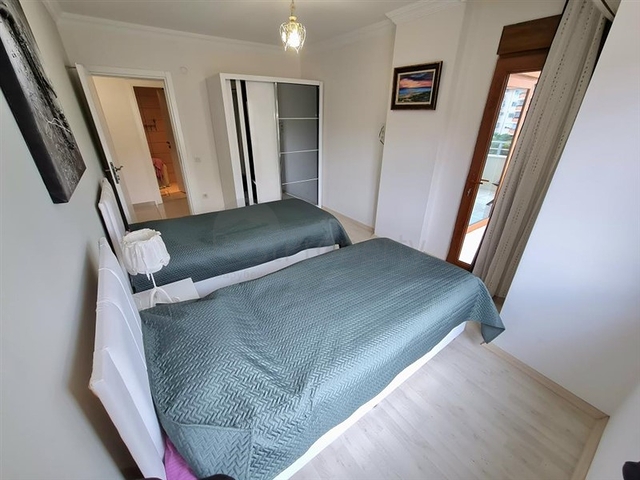 شقة فسيحة 2 + 1 في منطقة مفتوحة لتصريح الإقامة شقة فسيحة 2 + 1 في منطقة مفتوحة لتصريح الإقامة