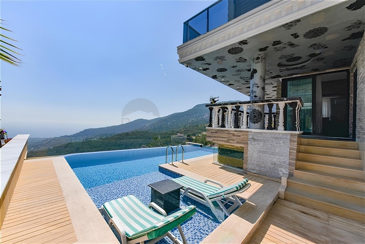 فيلا مفروشة 3 + 2 في حي بكتاش