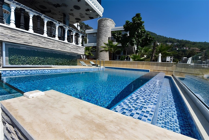 فيلا مفروشة 3 + 2 في حي بكتاش