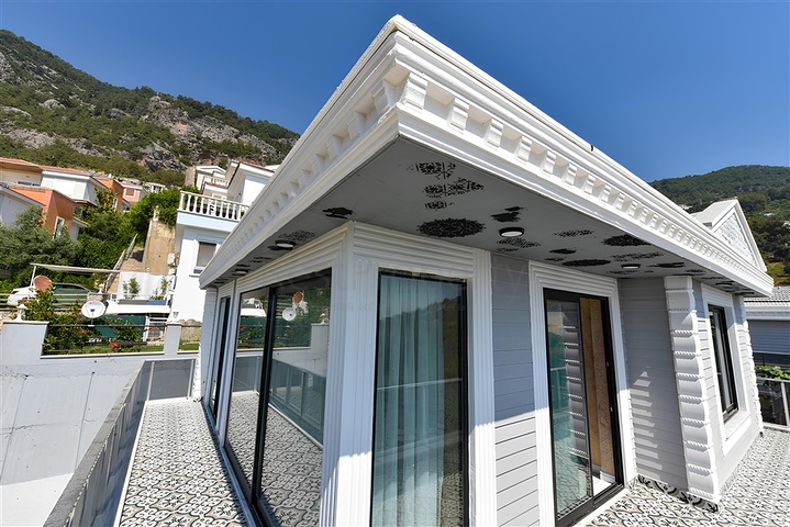 فيلا مفروشة 3 + 2 في حي بكتاش