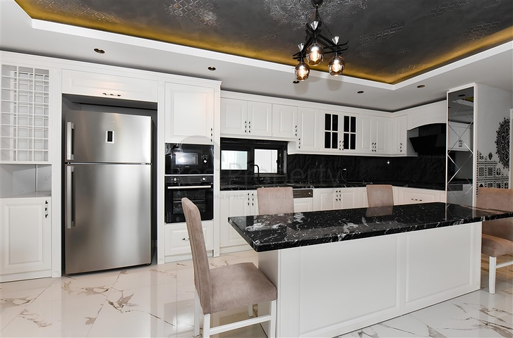 فيلا مفروشة 3 + 2 في حي بكتاش