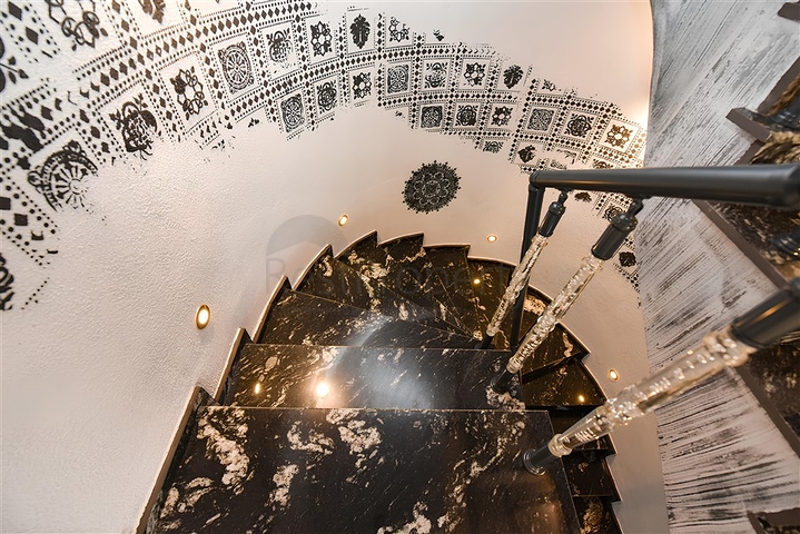 فيلا مفروشة 3 + 2 في حي بكتاش