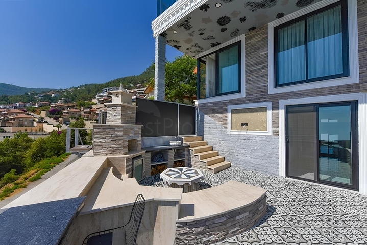 فيلا مفروشة 3 + 2 في حي بكتاش