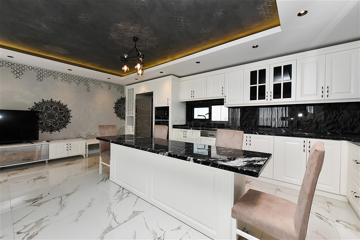 فيلا مفروشة 3 + 2 في حي بكتاش