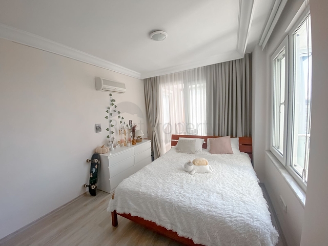 شقة 2 + 1 في منطقة مفتوحة لتصريح الإقامة