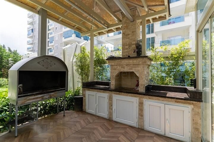 بنتهاوس فاخر 4 + 1 في منطقة محمودلار الشهيرة بنتهاوس فاخر 4 + 1 في منطقة محمودلار الشهيرة