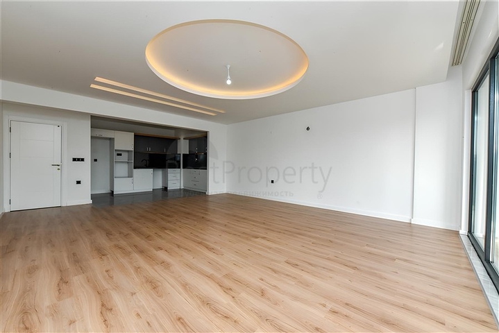 شقة فسيحة في وسط ألانيا ، شاطئ كليوباترا شقة فسيحة في وسط ألانيا ، شاطئ كليوباترا