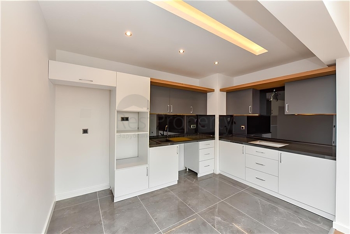 شقة فسيحة في وسط ألانيا ، شاطئ كليوباترا شقة فسيحة في وسط ألانيا ، شاطئ كليوباترا