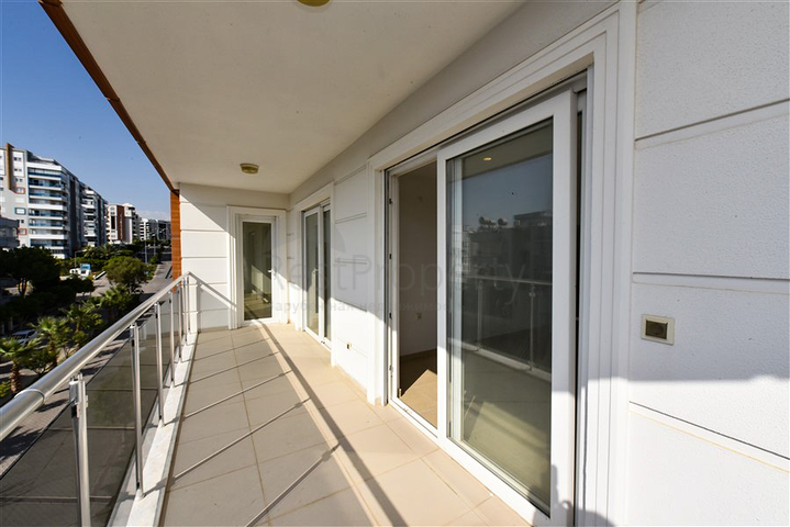 عرض فريد للحصول على الجنسية مع إطلالة على البحر في منطقة أفسالار عرض فريد للحصول على الجنسية مع إطلالة على البحر في منطقة أفسالار