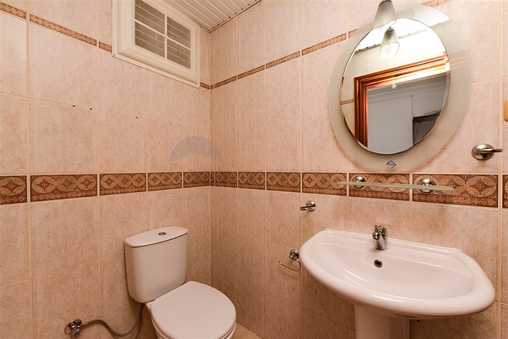 شقة فسيحة 3 + 1 في وسط ألانيا