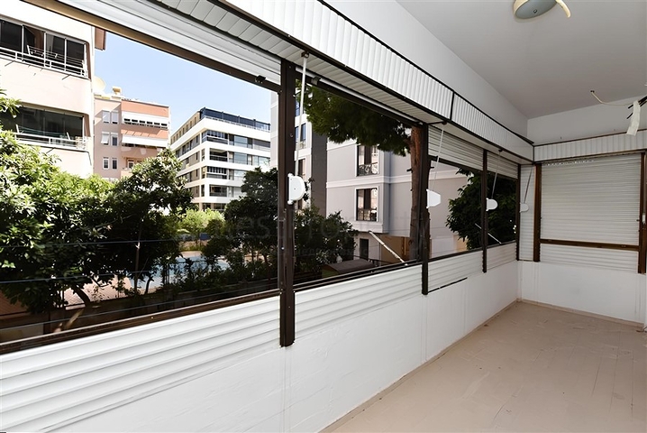 شقة فسيحة 3 + 1 في وسط ألانيا