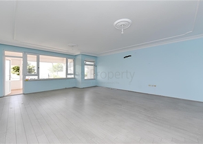 شقة فسيحة 3 + 1 في وسط ألانيا