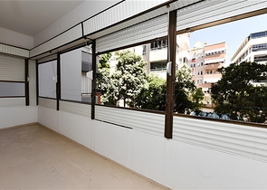 شقة فسيحة 3 + 1 في وسط ألانيا