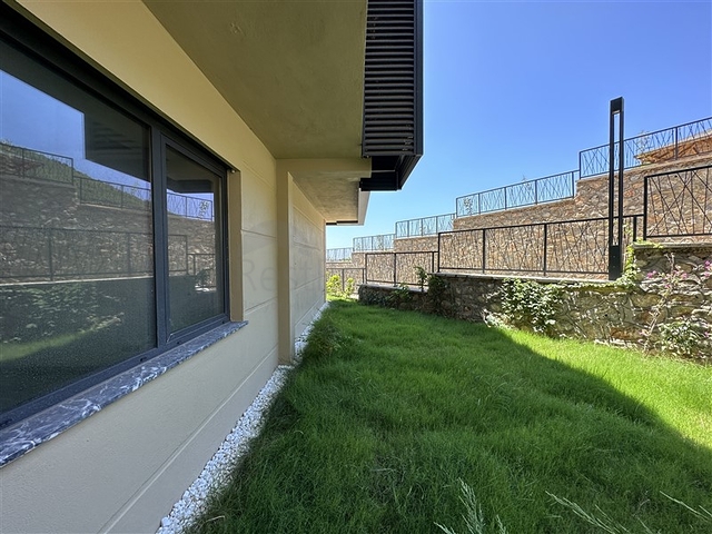 دوبلكس من خمس غرف للحصول على الجنسية مع إطلالات مباشرة على البحر والجبل دوبلكس من خمس غرف للحصول على الجنسية مع إطلالات مباشرة على البحر والجبل