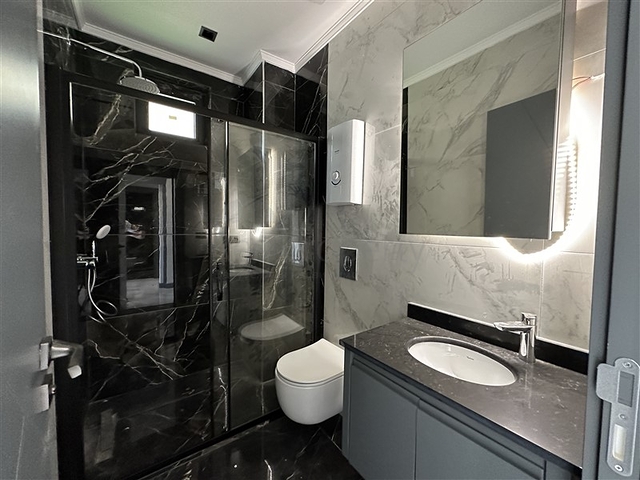 دوبلكس من خمس غرف للحصول على الجنسية مع إطلالات مباشرة على البحر والجبل دوبلكس من خمس غرف للحصول على الجنسية مع إطلالات مباشرة على البحر والجبل