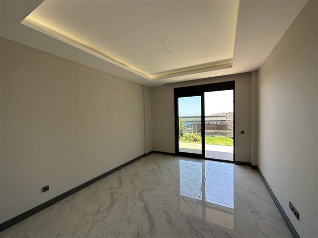 دوبلكس من خمس غرف للحصول على الجنسية مع إطلالات مباشرة على البحر والجبل دوبلكس من خمس غرف للحصول على الجنسية مع إطلالات مباشرة على البحر والجبل