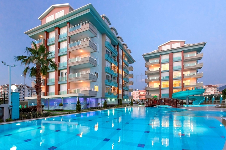 شقة 2+1 في منطقة كيستيل ، على بعد 50 متر فقط من البحر شقة 2+1 في منطقة كيستيل ، على بعد 50 متر فقط من البحر