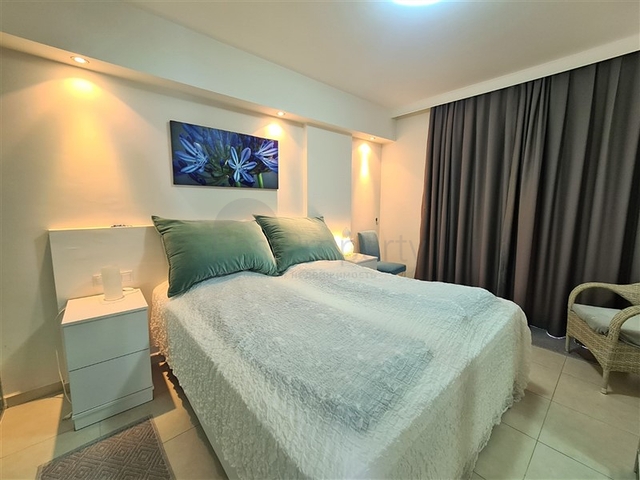 شقة 2+1 في منطقة كيستيل ، على بعد 50 متر فقط من البحر شقة 2+1 في منطقة كيستيل ، على بعد 50 متر فقط من البحر