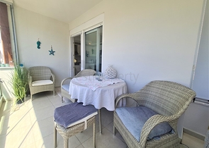 شقة 2+1 في منطقة كيستيل ، على بعد 50 متر فقط من البحر شقة 2+1 في منطقة كيستيل ، على بعد 50 متر فقط من البحر