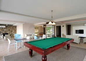 شقة 2+1 في منطقة كيستيل ، على بعد 50 متر فقط من البحر