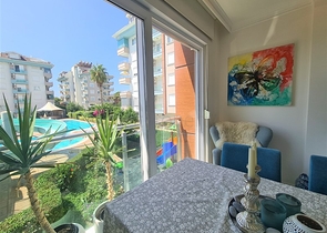 شقة 2+1 في منطقة كيستيل ، على بعد 50 متر فقط من البحر شقة 2+1 في منطقة كيستيل ، على بعد 50 متر فقط من البحر