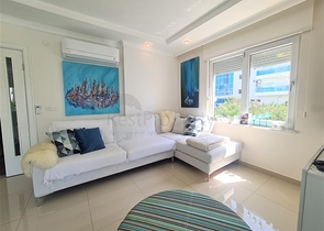 شقة 2+1 في منطقة كيستيل ، على بعد 50 متر فقط من البحر شقة 2+1 في منطقة كيستيل ، على بعد 50 متر فقط من البحر